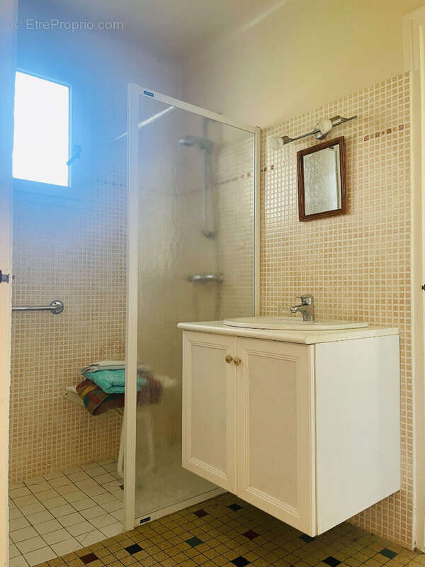 Maison à COMMEQUIERS