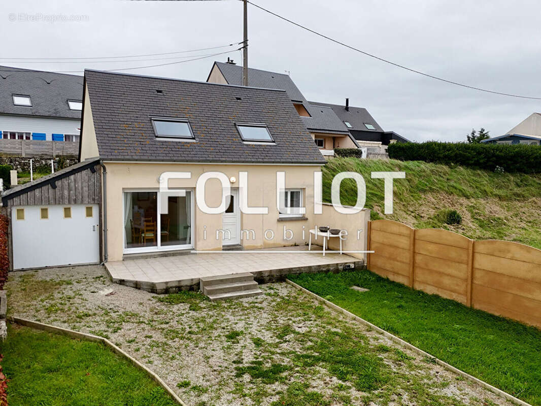 Maison à BLAINVILLE-SUR-MER