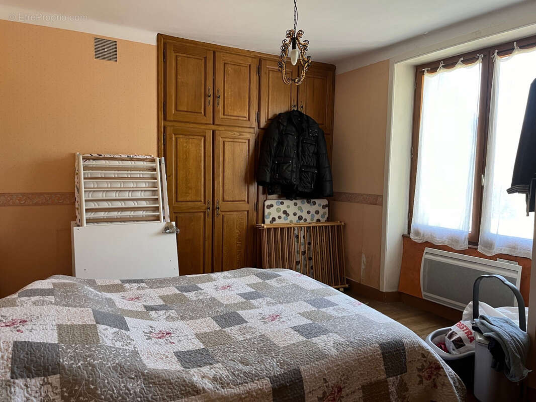 Payzac, maison en pierres, grange, vues, puits, campagne - photo 16