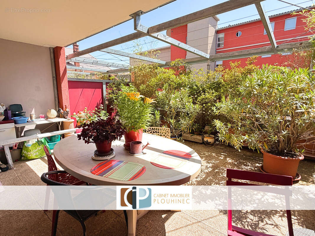 Appartement à SAINT-LAURENT-SUR-SAONE