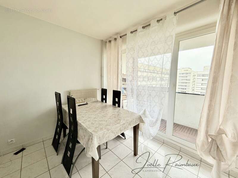 Appartement à PONTOISE