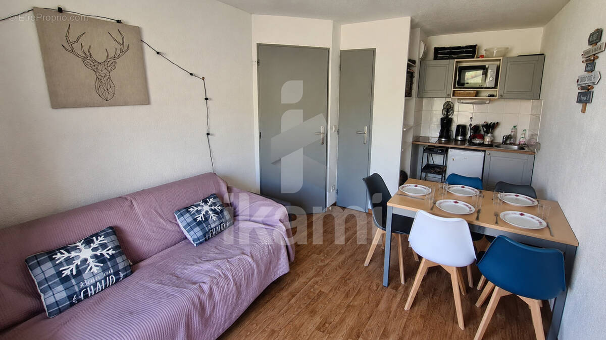 Appartement à SAINT-FRANCOIS-LONGCHAMP