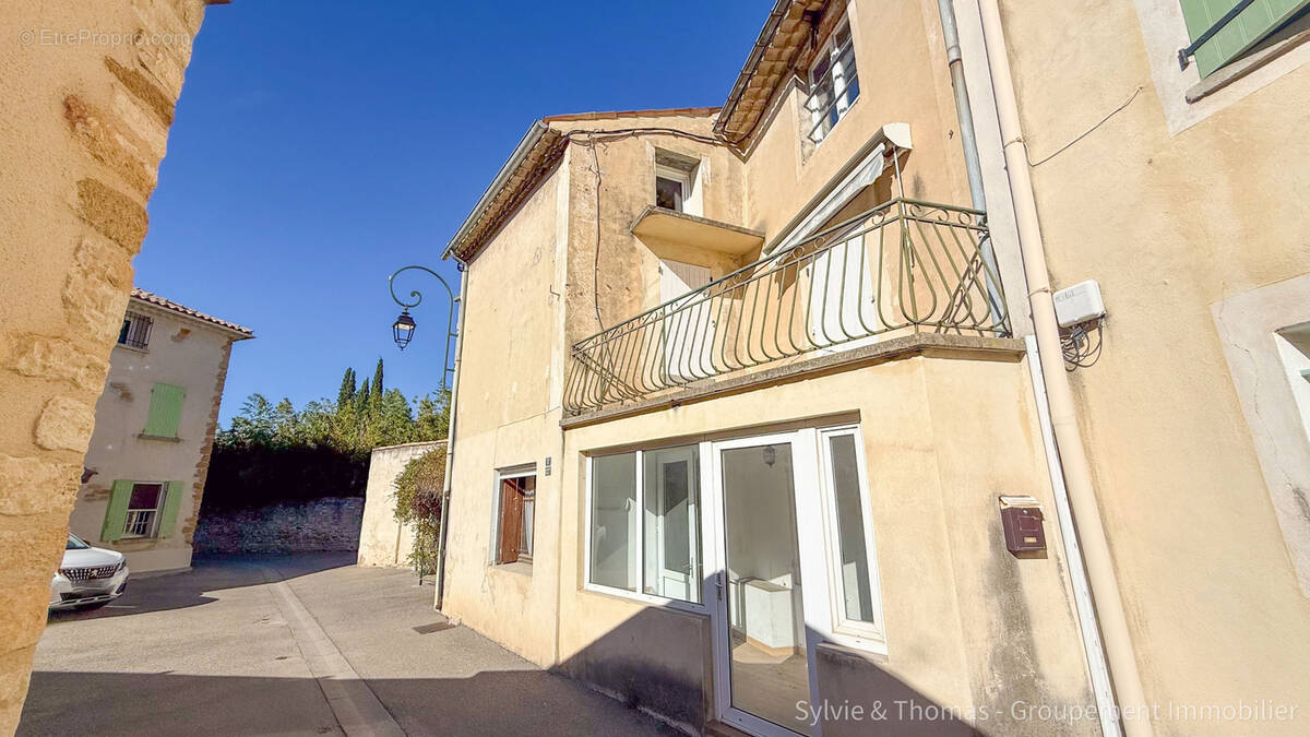 Maison à PIOLENC