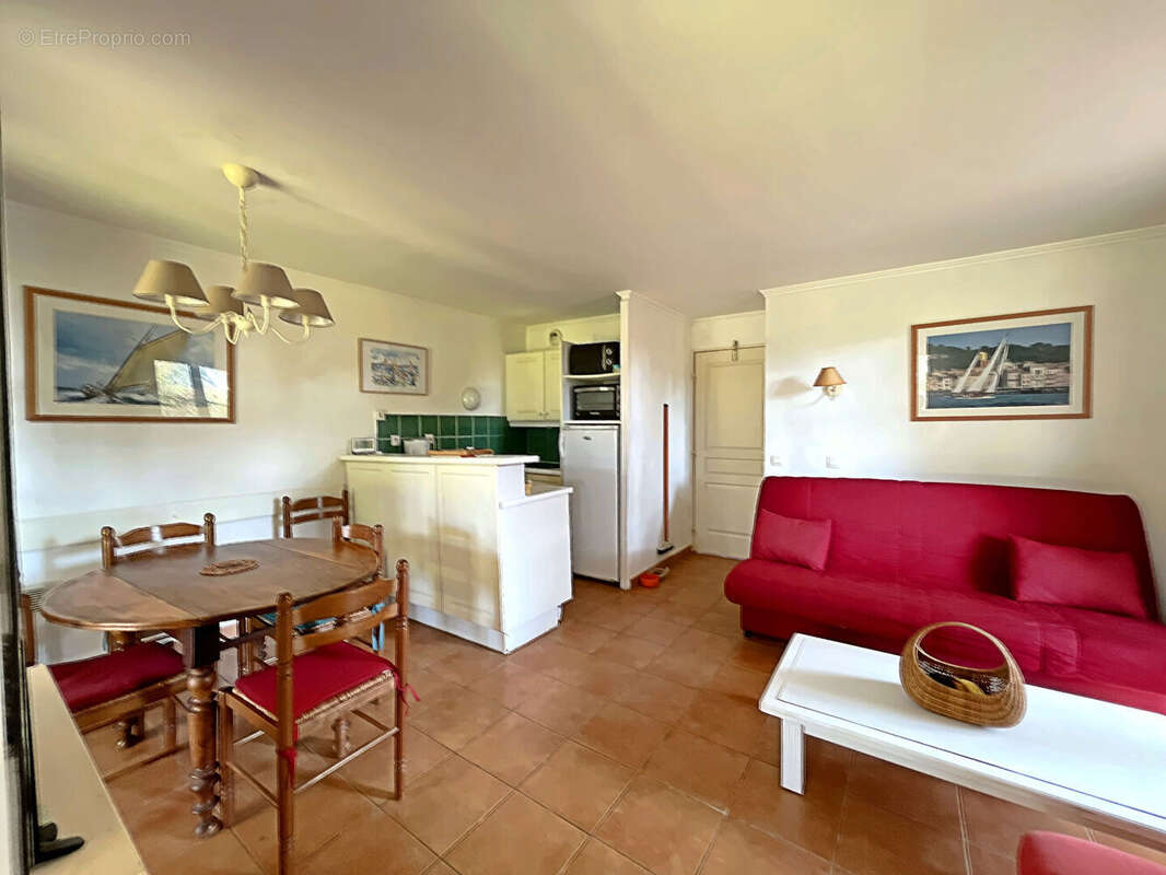 Appartement à SAINT-RAPHAEL