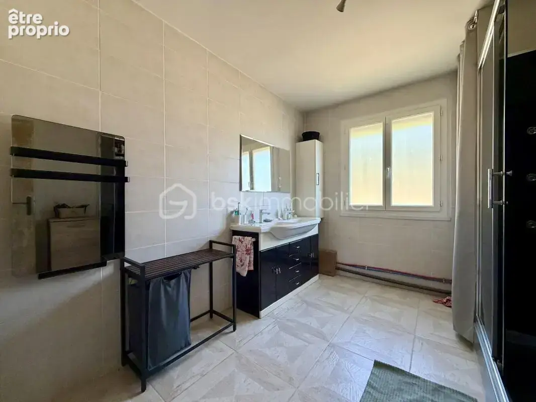 Maison de 135 m² avec garage - photo 3