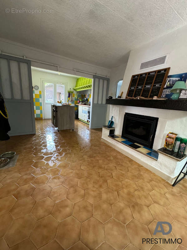 Maison à SANTA-LUCIA-DI-MORIANI