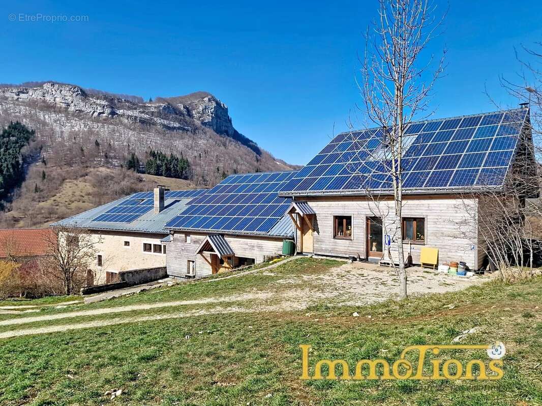 Maison à MALLEVAL-EN-VERCORS