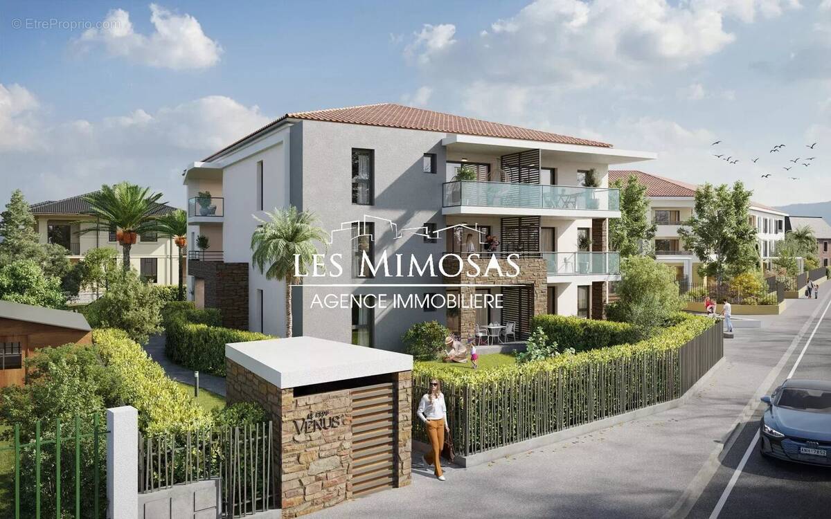 Appartement à FREJUS