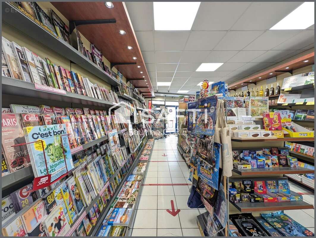 Photo 3 - Commerce à CREISSELS