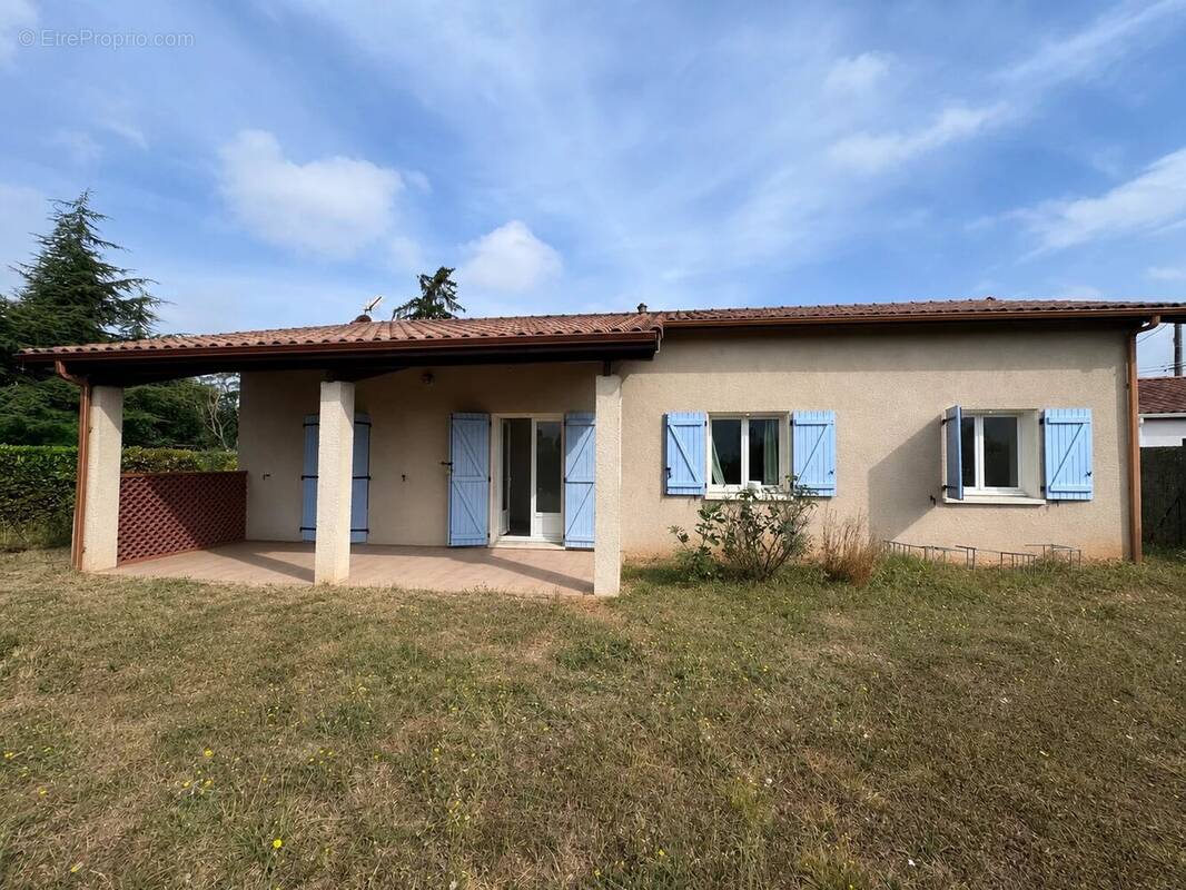 Maison à SAINT-SULPICE