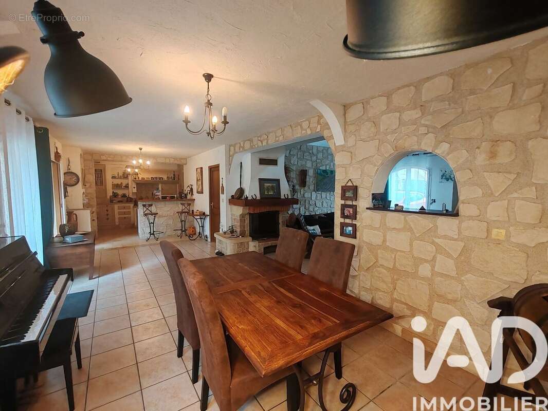 Photo 2 - Maison à TOURNAN-EN-BRIE