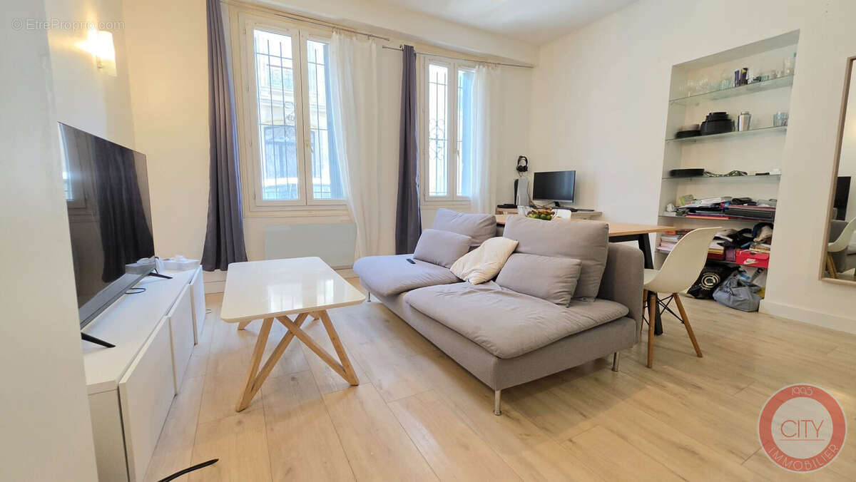 Appartement 34 m² à Bordeaux  - photo 2
