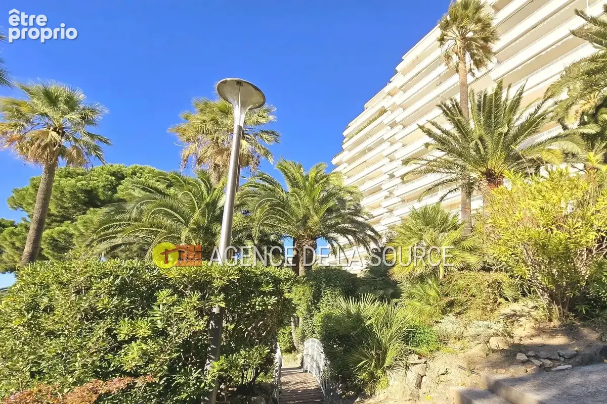 Appartement 1 pièce 20 m² à vendre à Cannes (06400) - photo 3