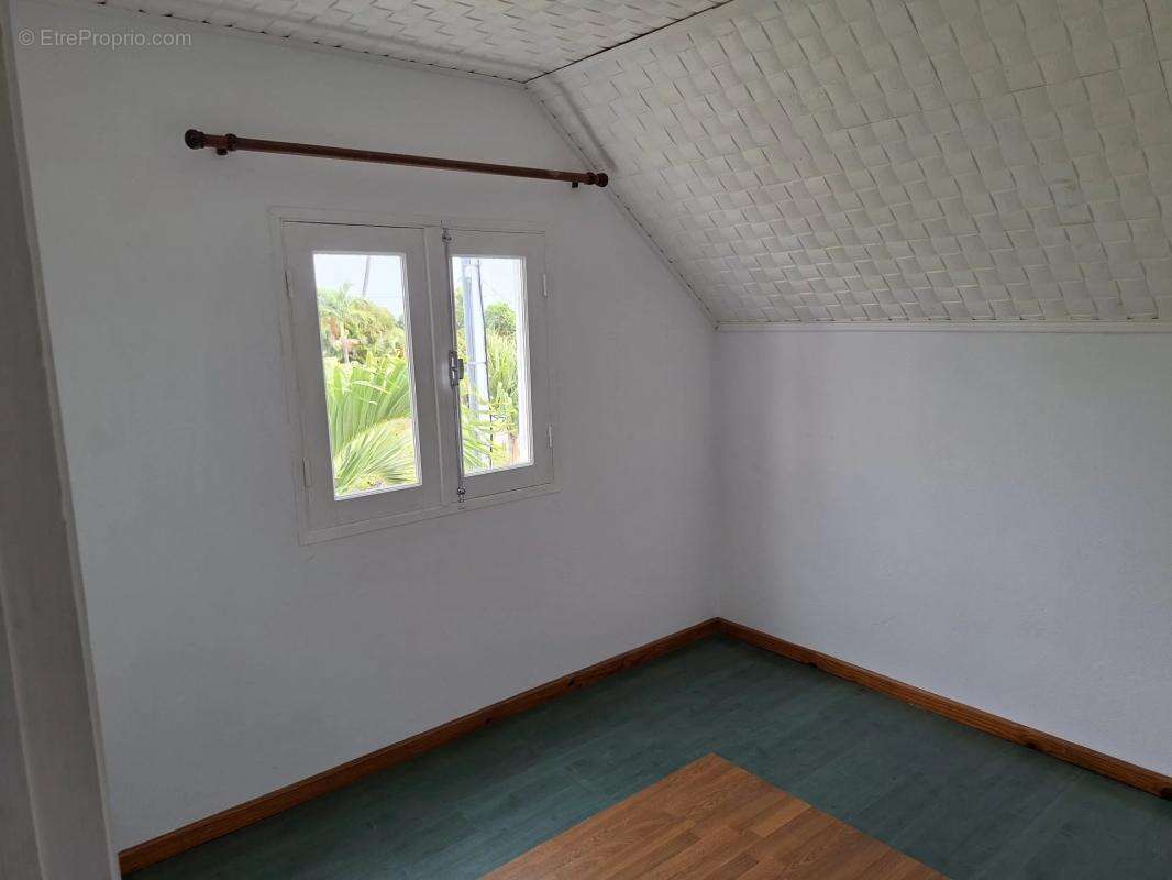 Maison à SAINT-DENIS