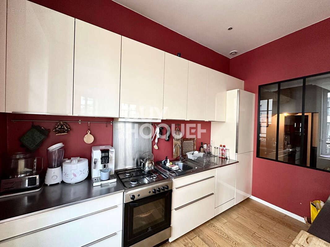 Appartement à LYON-9E