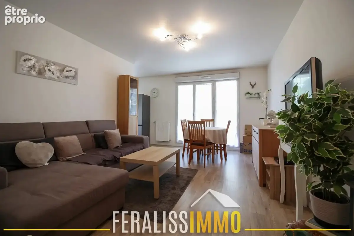 Bel appartement F2 en rez-de-chaussée avec terrasse et park - photo 2