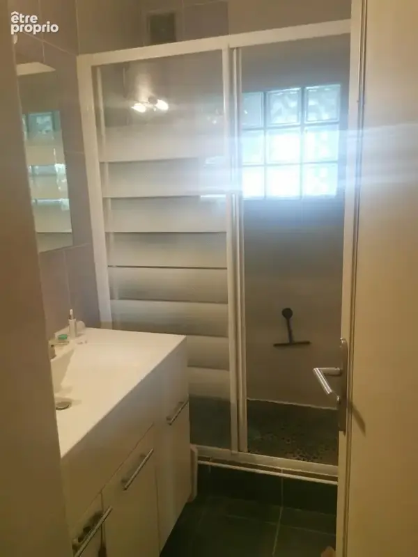 Appartement 70 m² à Bourg-Les-Valence  - photo 9