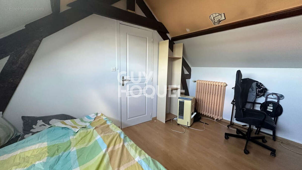 Maison à MANTES-LA-JOLIE