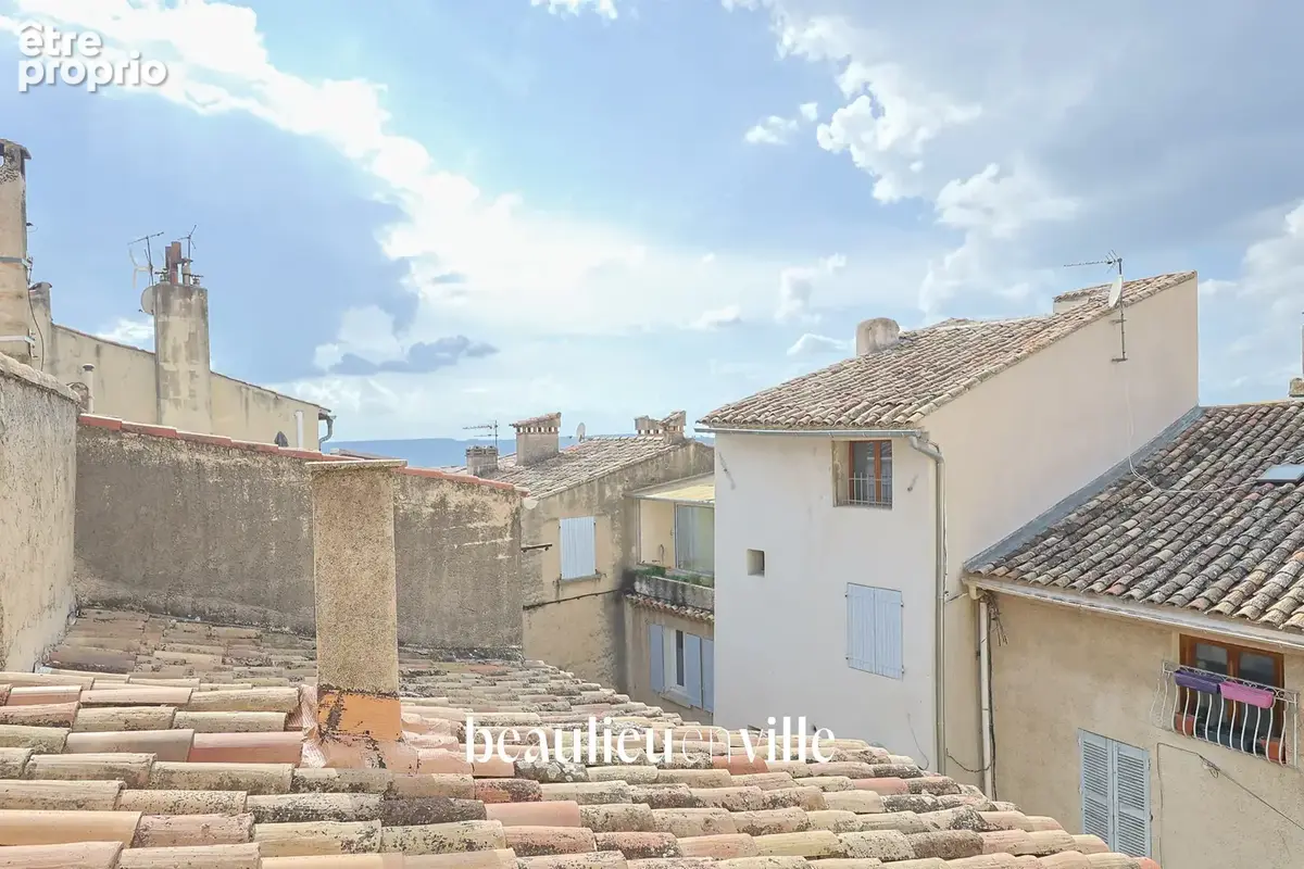 Maison à EGUILLES