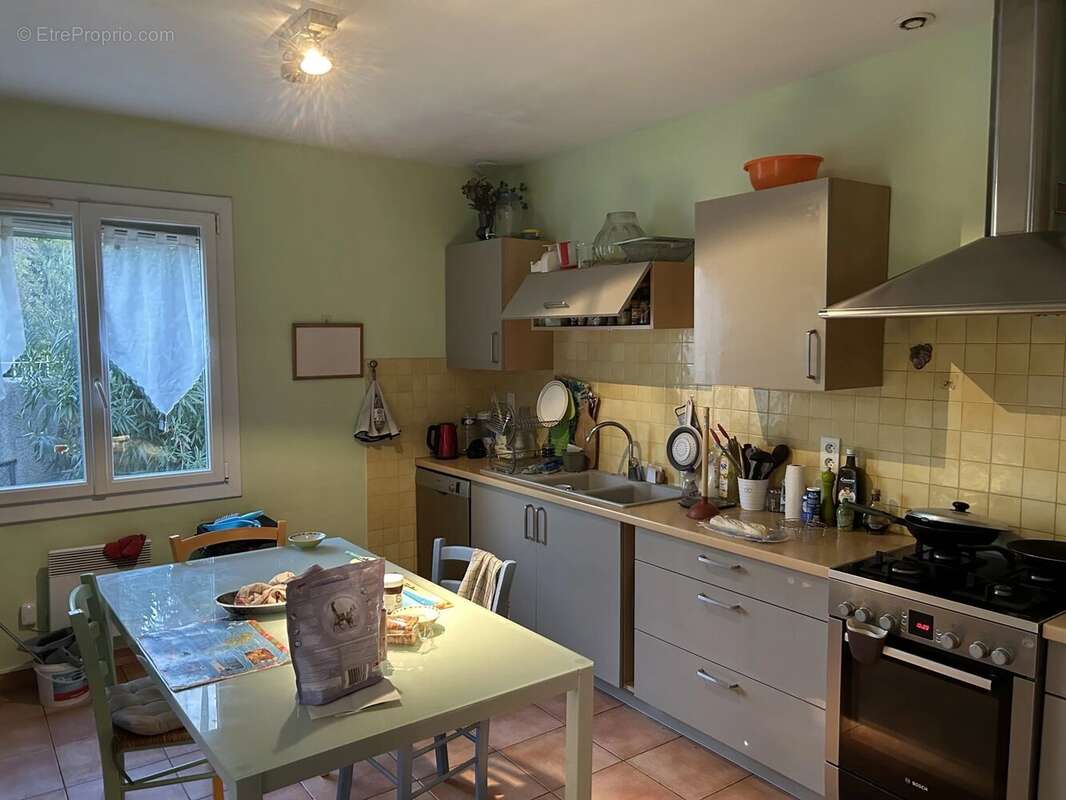 Maison à FONTVIEILLE