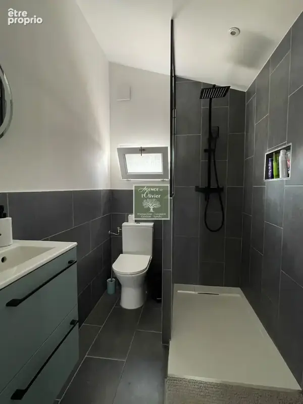 ARLES-GIMEAUX-Maison de 111 m2 habitable sur terrain clos de 350m2. - photo 6