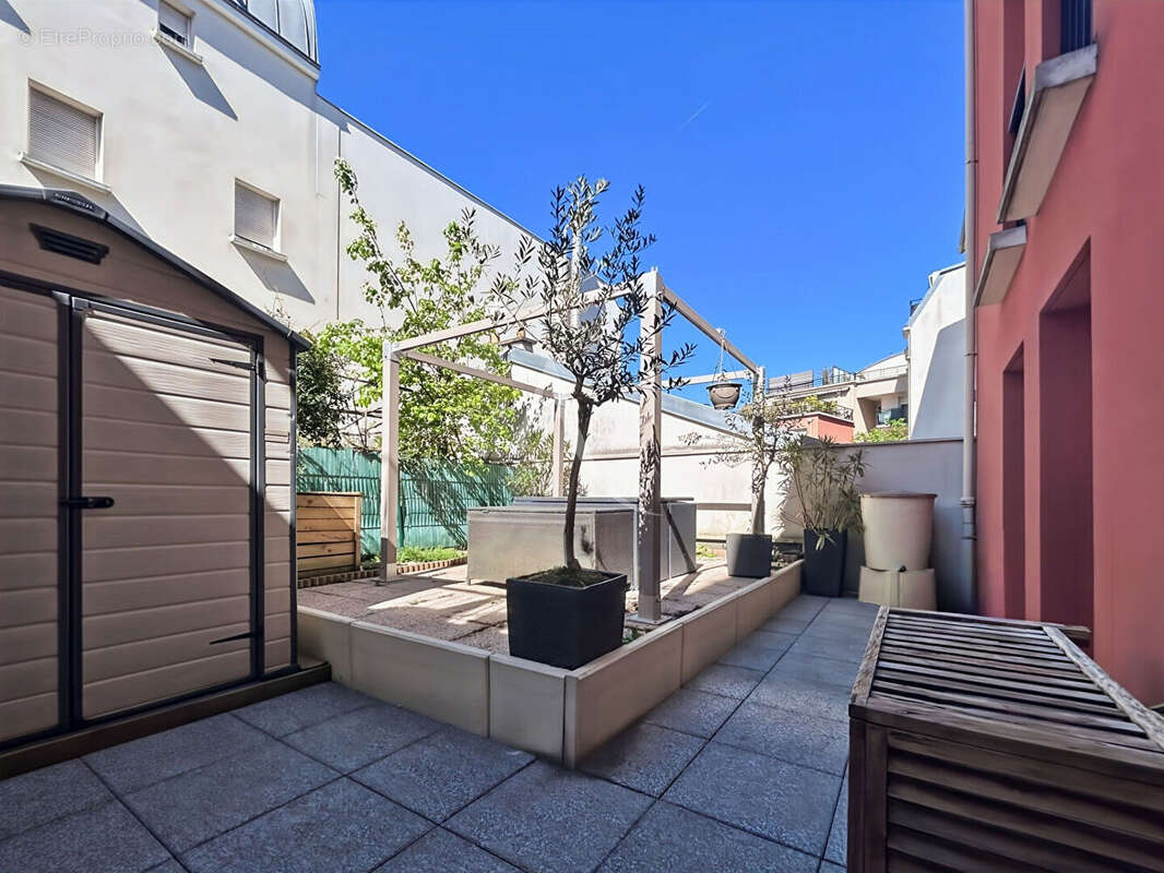 Appartement à CHATILLON