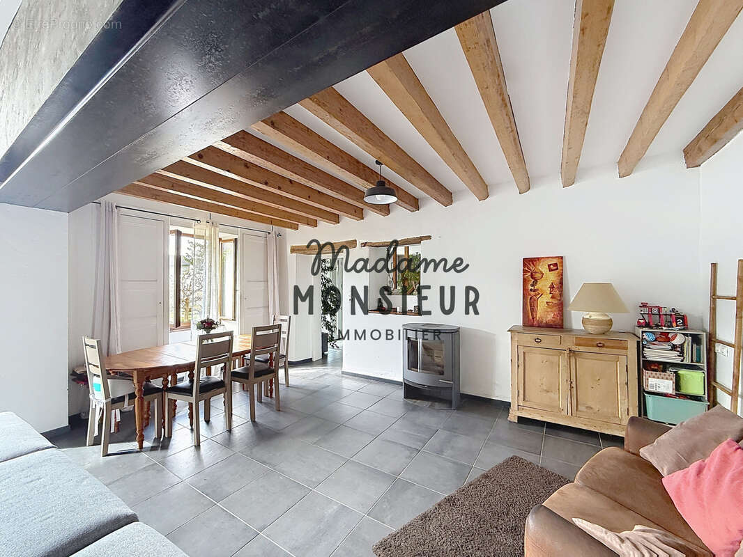 Maison à CHATEAUVILAIN