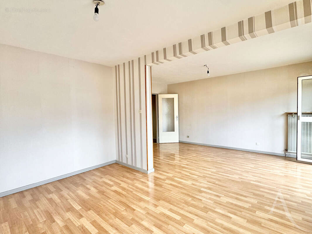 Appartement à FAMECK