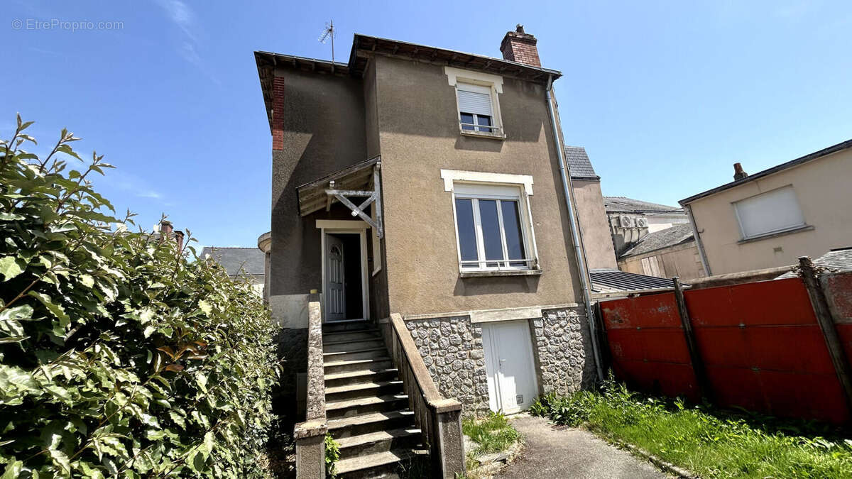 Maison à SEGRE