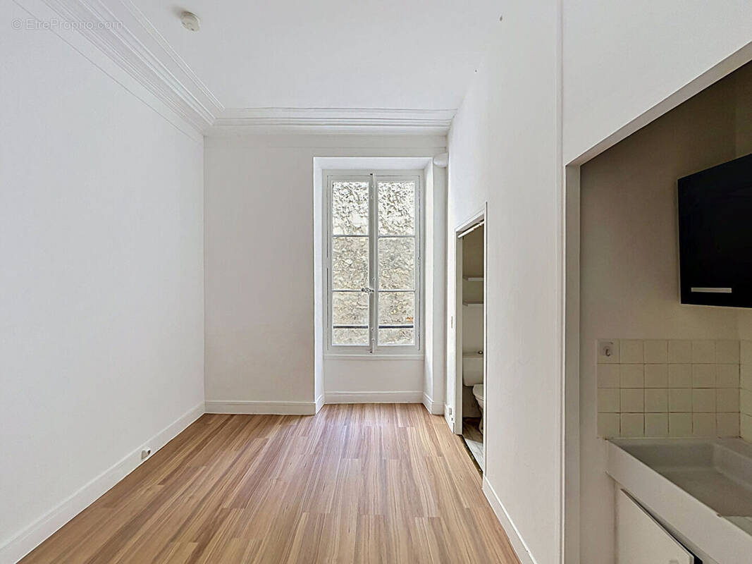 Appartement à PARIS-5E