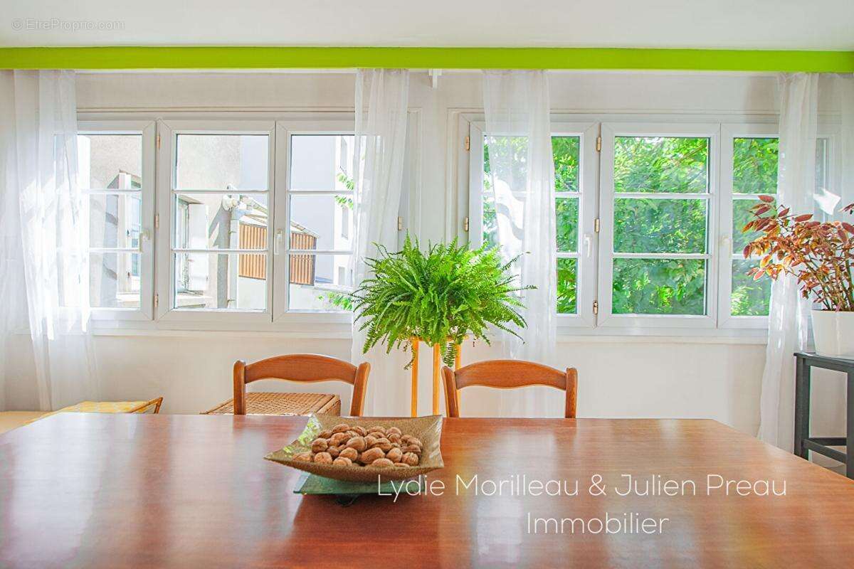 Maison à rénover avec jardin - photo 5