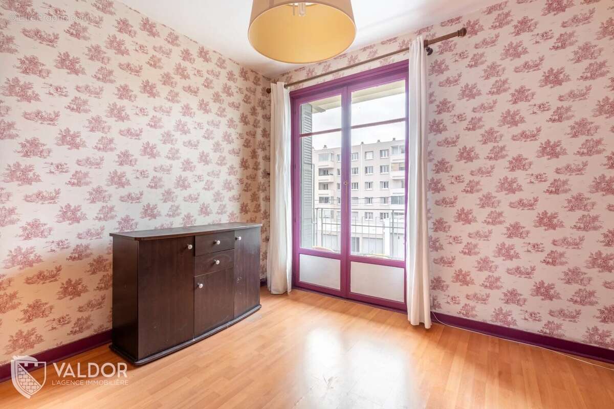 Appartement à LYON-9E