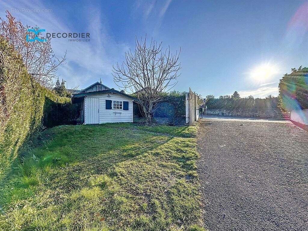 Maison à NEUVECELLE