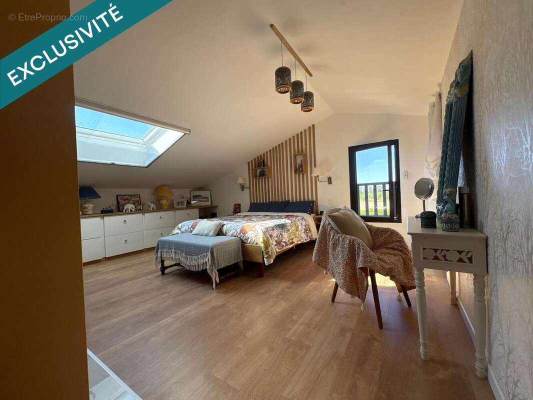 Maison 200 m² à Garganvillar  - photo 8