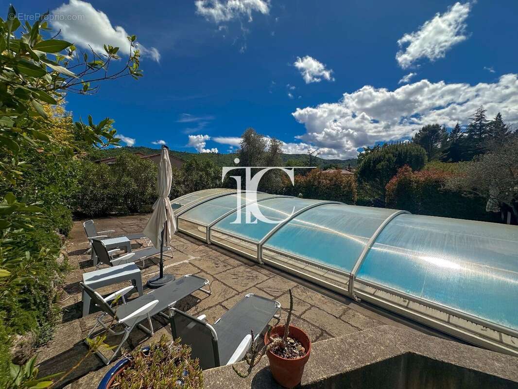 Maison à SAINT-AMBROIX