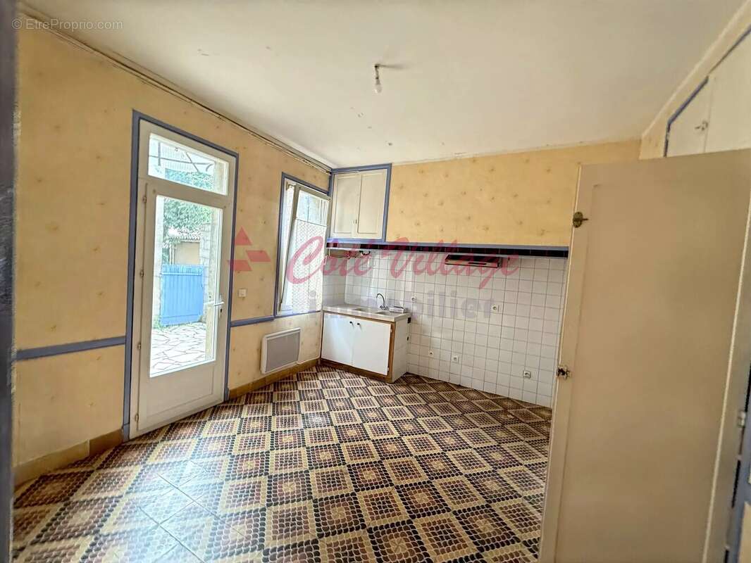 Maison à CUXAC-D'AUDE