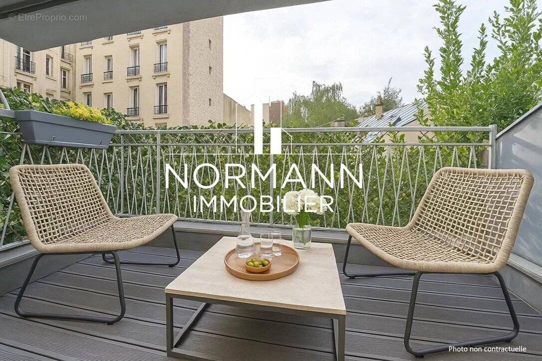 Appartement à NEUILLY-SUR-SEINE