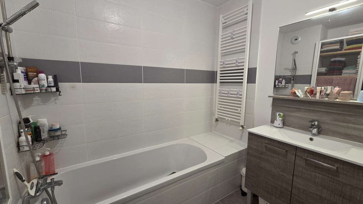 Appartement à CLUSES