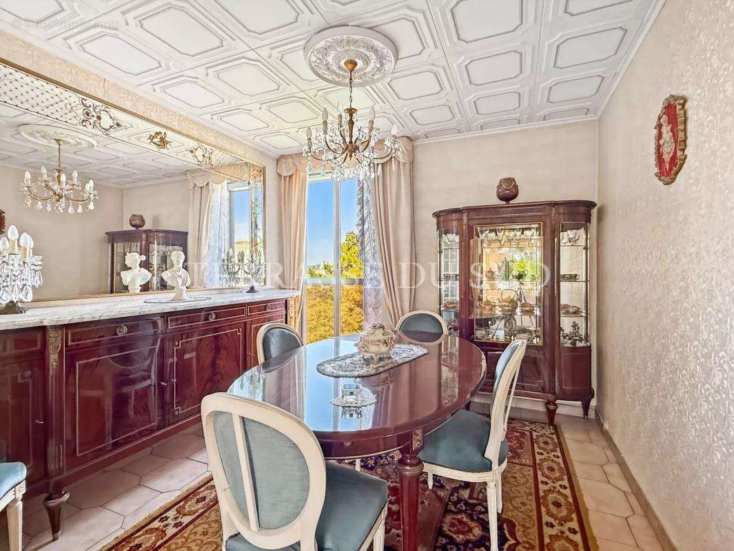 Appartement à MARSEILLE-10E