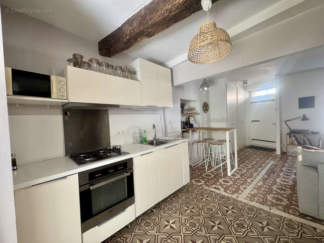 Maison à VILLES-SUR-AUZON