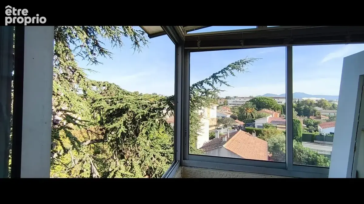 Appartement à FREJUS
