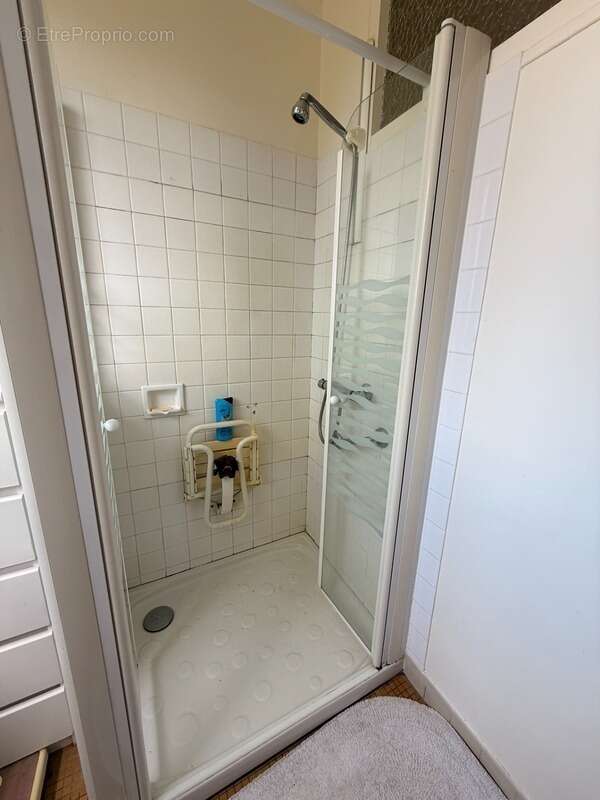 EN EXCLUSIVITE ! Pavillon de 95m² surélevé sur sous sol, rénové, sur terrain de 562m² 117 500 € - photo 30