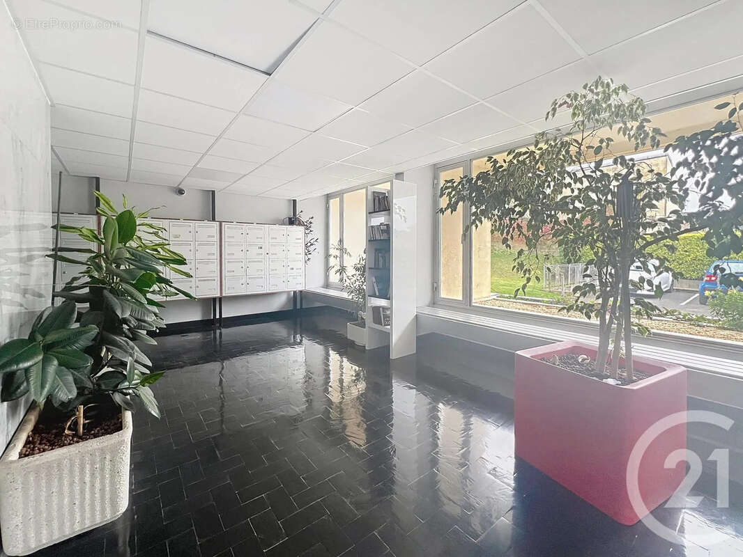 Appartement à TINQUEUX