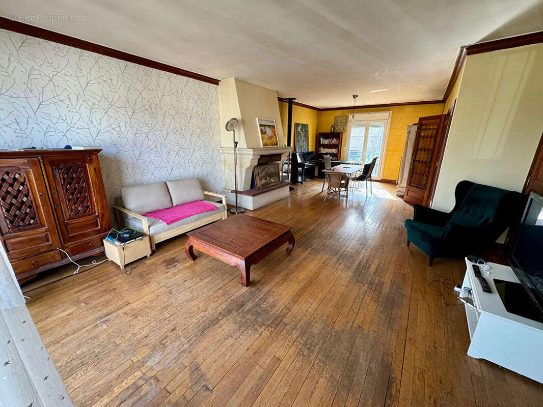 Appartement à NOISY-LE-SEC