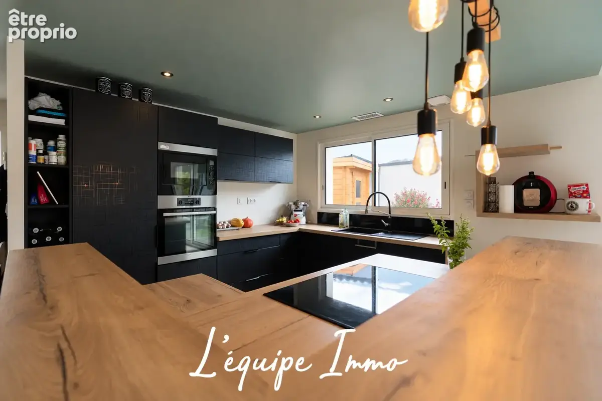 Proche centre ville, maison contemporaine de plain-pied avec piscine et garage - photo 4