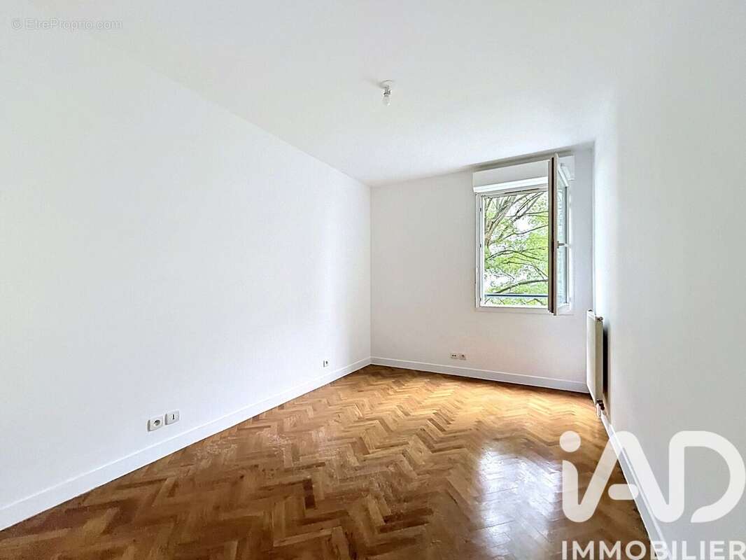 Photo 9 - Appartement à CLICHY
