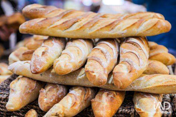 Photo 3 - Commerce à QUIMPER