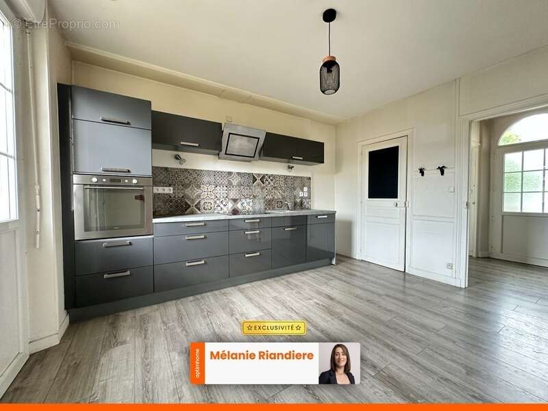 Maison à SABLE-SUR-SARTHE