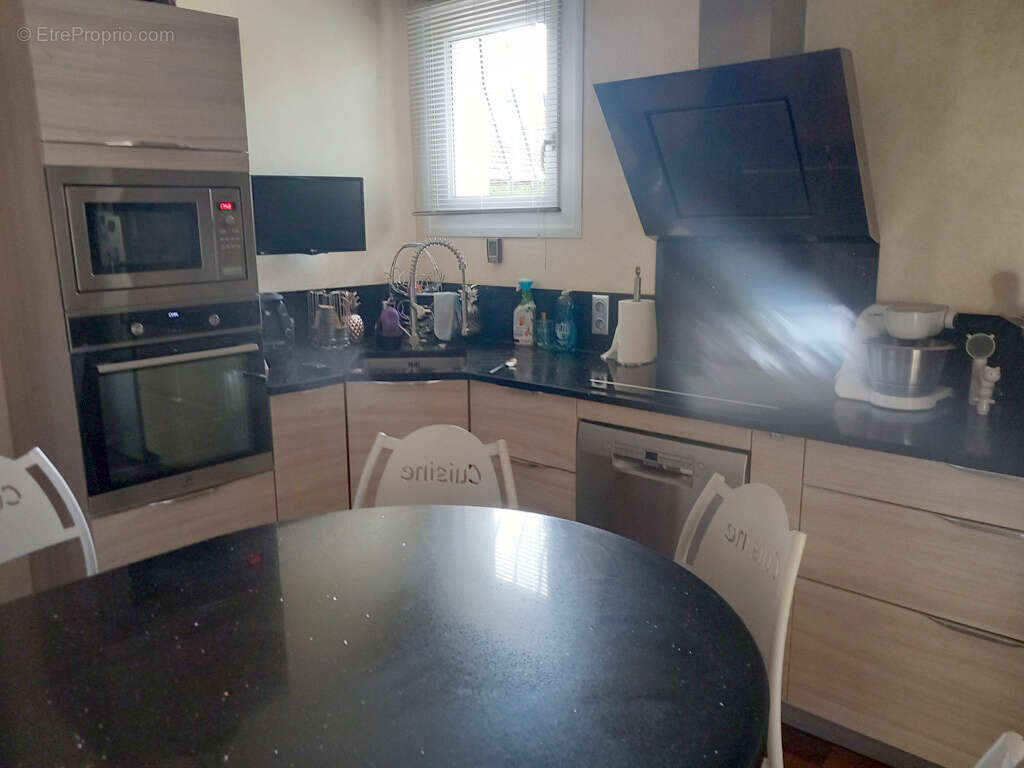Belle maison de 175 m2 à Marcigny - photo 4