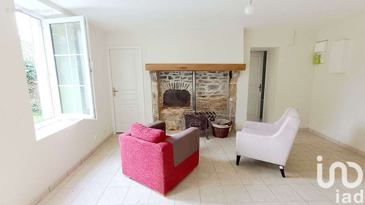 Maison 92 m² à Maisonnais  - photo 3